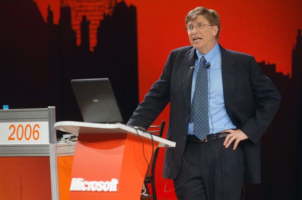 Международный день левшей 13 августа: топ-10 знаменитых левшей мира Международный день левшей 13 августа: топ-10 знаменитых левшей мира - Sputnik Грузия