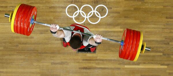 Тяжеловес из Грузии Лаша Талахадзе завоевывает золотую медаль на Олимпиаде в Рио - Sputnik Грузия