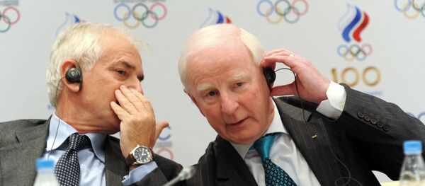 Генеральный секретарь Европейского Олимпийского комитета Рафаэль Паньоцци и президент Европейского олимпийского комитета Патрик Хикки (слева направо) - Sputnik Грузия