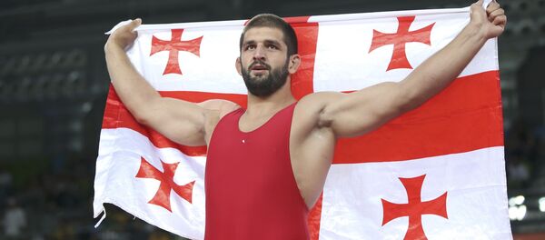 Борец Гено Петриашвили, завоевавший бронзовую медаль на Олимпиаде в Рио - Sputnik Грузия