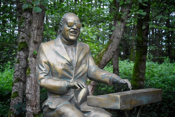 Скульптура Стиви Уандера  в Парке музыкантов. - Sputnik Грузия
