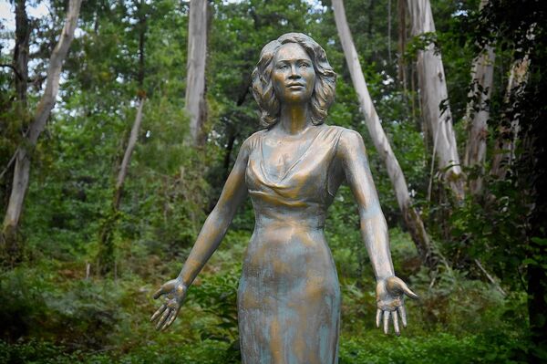 Уитни Хьюстон - Парк музыкантов - Sputnik Грузия