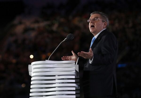 Президент МОК Томас Бах выступает на церемонии закрытия XXXI летних Олимпийских игр в Рио. - Sputnik Грузия