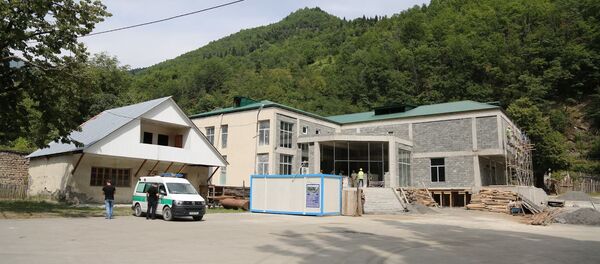 Строящаяся больница в Лентехи - Sputnik Грузия