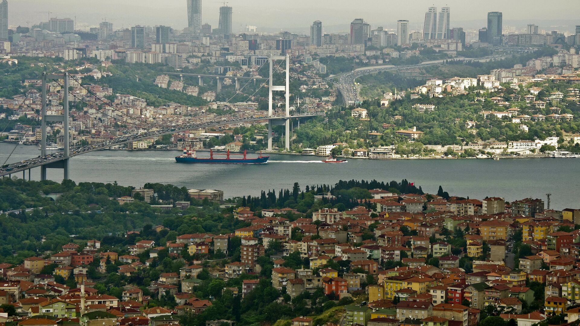 Город Стамбул Мост через пролив Босфор - Sputnik Грузия, 1920, 17.08.2022