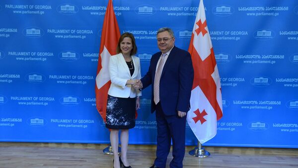 Давида Усупашвили с президентом Национального совета Швейцарии Христой Марквальдер - Sputnik Грузия