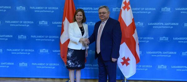 Давида Усупашвили с президентом Национального совета Швейцарии Христой Марквальдер - Sputnik Грузия