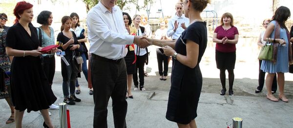 ოჯახური ძალადობის მსხვერპლთა ცენტრი ოჯახური ძალადობის მსხვერპლთა ცენტრი - Sputnik საქართველო