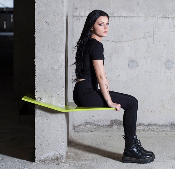 Дизайнерский стул из Грузии попал в престижный нью-йоркский журнал - Sputnik Грузия