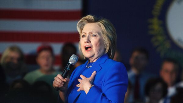 Предвыборное ралли кандидата в президенты США Хиллари Клинтон в штате Кентукки - Sputnik Грузия