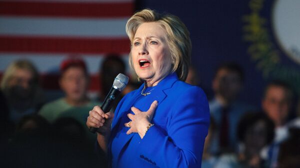 Предвыборное ралли кандидата в президенты США Хиллари Клинтон в штате Кентукки - Sputnik Грузия