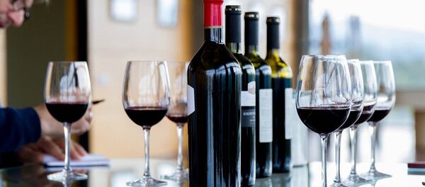 კომპანია „ბადაგონის“ ქართული ღვინოები კომპანია „ბადაგონის“ ქართული ღვინოები - Sputnik საქართველო