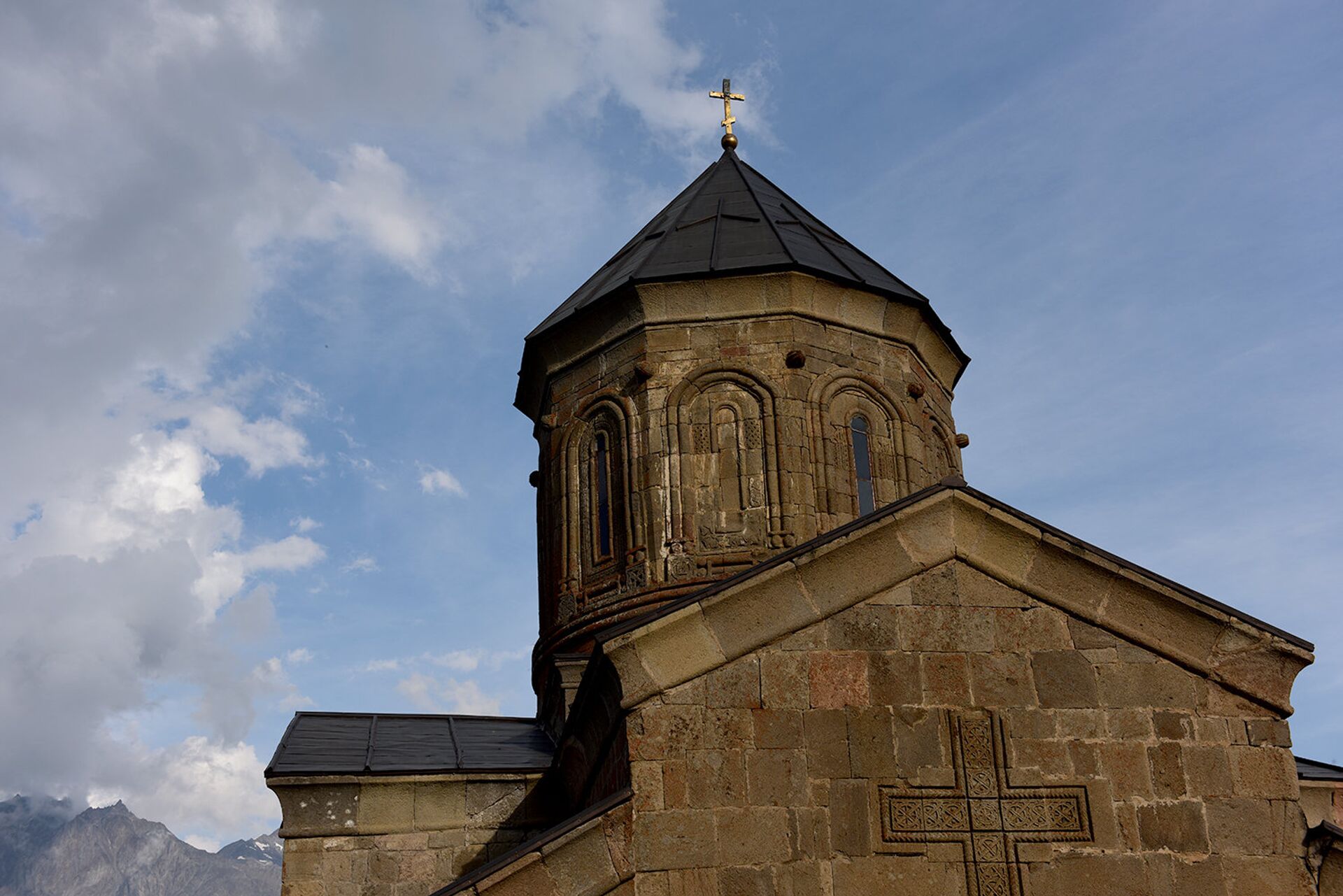 Купол Гергетской церкви Святой Троицы - Sputnik Грузия, 1920, 05.07.2023