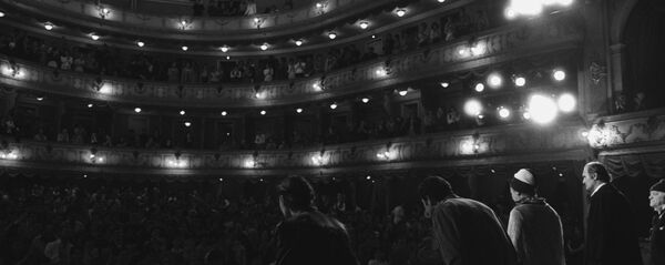 რუსთაველის თეატრი რუსთაველის თეატრი - Sputnik საქართველო