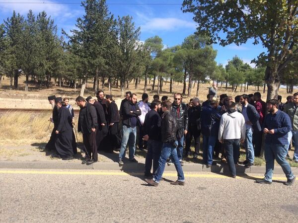 Акция против визита Папы Римского в Грузию Акция против визита Папы Римского в Грузию - Sputnik Грузия