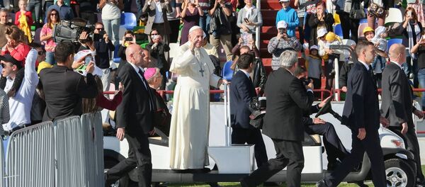 Папа Римский отслужил мессу в Тбилиси - Sputnik Грузия