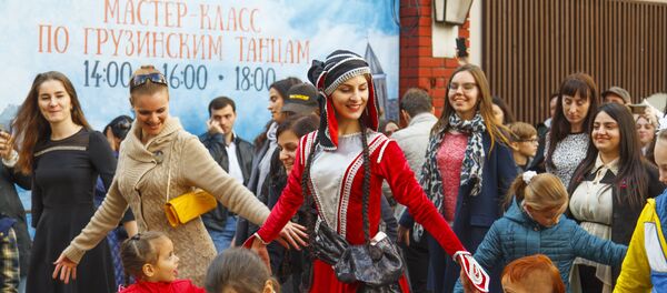 Мастер-класс по грузинским танцам, Тбилисоба в Москве - Sputnik Грузия