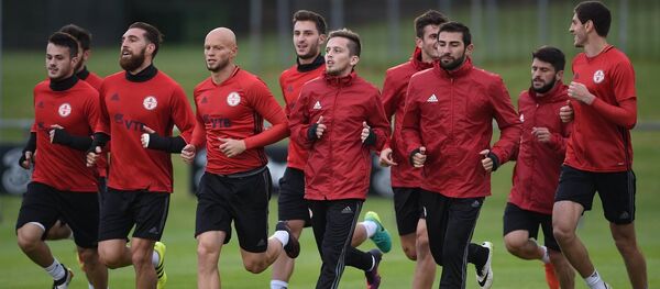 ფეხბურთელები ვარჯიშზე ფეხბურთელები ვარჯიშზე - Sputnik საქართველო