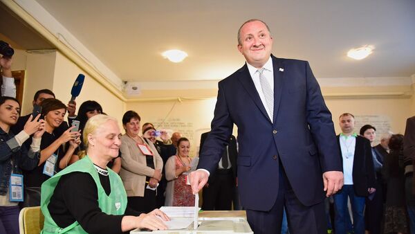 Президент Грузии Георгий Маргвелашвили участвует в выборах - Sputnik Грузия