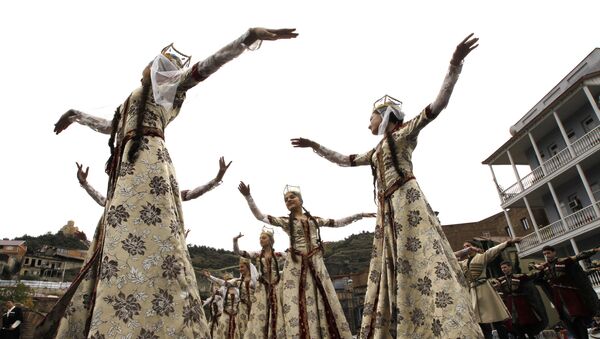 Грузинские танцы на празднике Тбилисоба - Sputnik Грузия