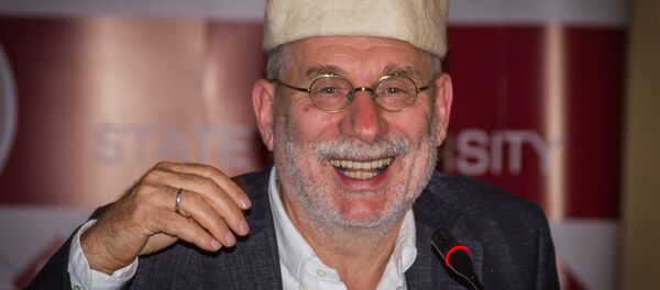 Борис Акунин на встрече с читателями - Sputnik Грузия