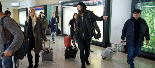 Тбилисский международный аэропорт - зона прибытия - Sputnik Грузия