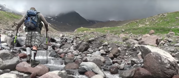 Казбеги манит туристов - Sputnik Грузия