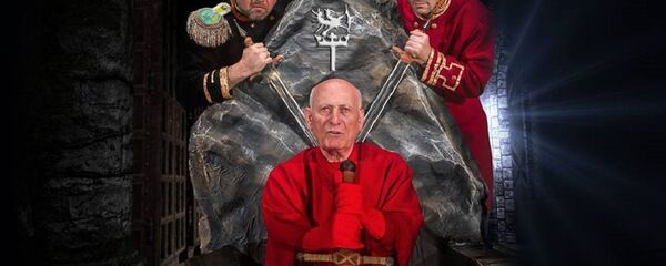 სცენა სპექტაკლისან ბრძოლა ხელისუფლებისათვის - Sputnik საქართველო