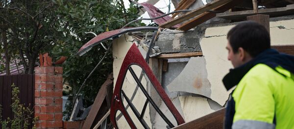 В Сочи вертолет упал на частный дом - Sputnik Грузия