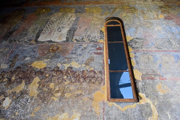 უძველესი წარწერა ვარძიის ღვთისმშობლის მიძინების ეკლესიის კედელზე. - Sputnik საქართველო