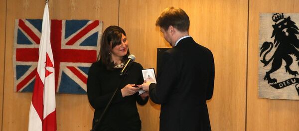 Награждение Софо Кацарава Превосходнейшим Орденом Британской Империи - Sputnik Грузия
