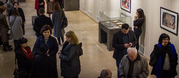 Уникальные исторические артефакты в каталогах Нацархива Грузии - Sputnik Грузия