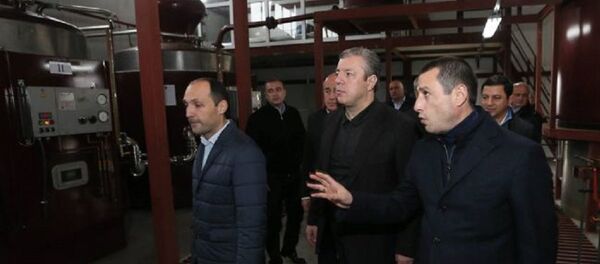 პრემიერმა გრემში ახალი საწარმო მოინახულა პრემიერმა გრემში ახალი საწარმო მოინახულა - Sputnik საქართველო