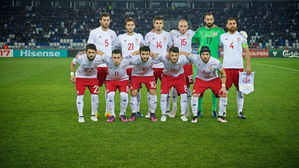 Сборная Грузии по футболу перед матчем с командой Молдовы - Sputnik Грузия