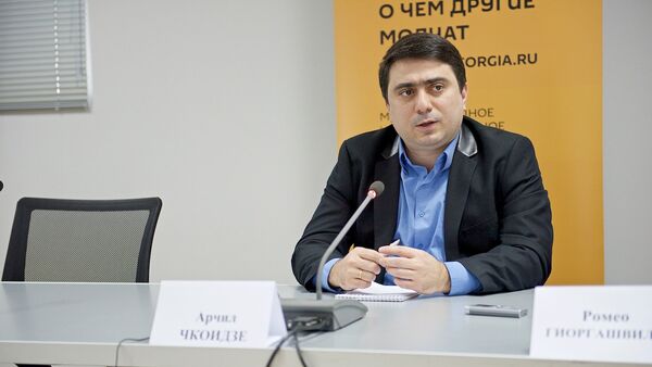 Арчил Чкоидзе в Тбилисском Международном пресс-центре - Sputnik Грузия