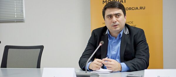 Арчил Чкоидзе в Тбилисском Международном пресс-центре - Sputnik Грузия