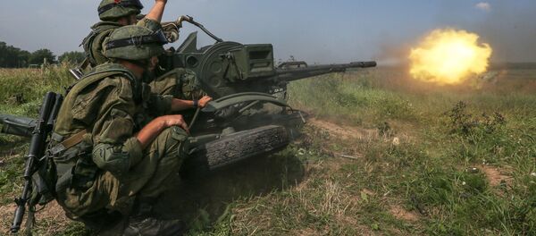 Стрельба из зенитной установки в ходе военных учений в Ульяновске Стрельба из зенитной установки в ходе военных учений в Ульяновске - Sputnik Грузия