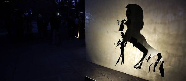 Памятник музыканту Ираклию Чарквиани - Sputnik Грузия