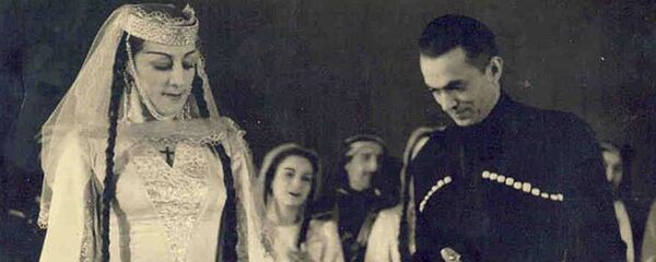 დიდი ნინოსა და დიდი ილიკოს „ცეკვა ქართული“ დიდი ნინოსა და დიდი ილიკოს „ცეკვა ქართული“ - Sputnik საქართველო