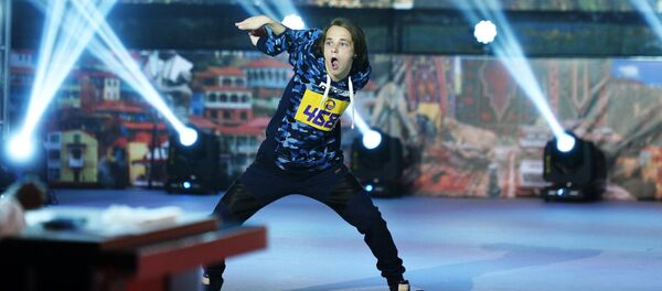 Лука Кармазанашвили на шоу Ты можешь танцевать - Sputnik Грузия