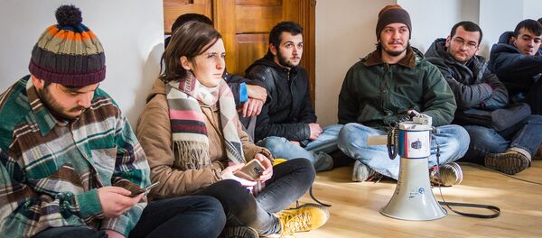 Акция студентов в первом корпусе ТГУ - Sputnik Грузия