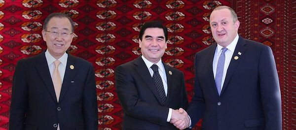 გაეროს გენერალური მდივანი პან გი მუნი, თურქმენეთის პრეზიდენტი ბერდიმ ხამმედოვი და საქართველოს პრეზიდენტი გიორგი მარგველაშვილი. - Sputnik საქართველო