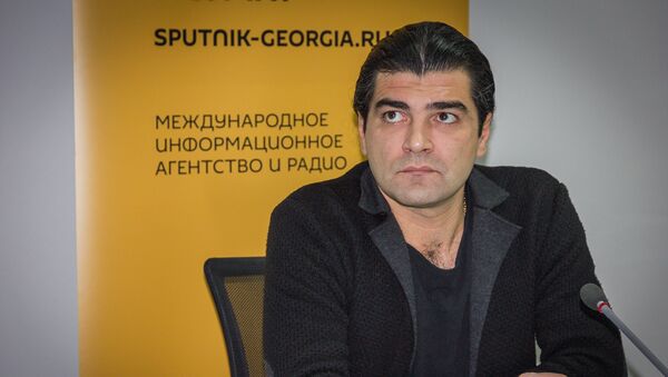 Гия Джваршеишвили во время видеомоста, посвященного проблеме лиц с ограниченными возможностями - Sputnik Грузия