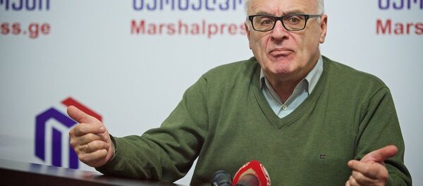 Грузинский эксперт и политолог Рамаз Сакварелидзе - Sputnik Грузия