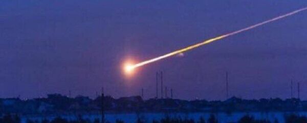 Пролет метеорита над Саяногорском - Sputnik Грузия