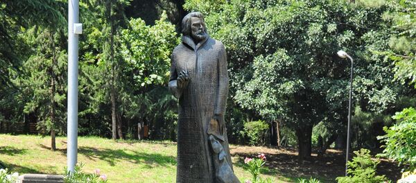 მიხაი ზიჩის ძეგლი თბილისში მიხაი ზიჩის ძეგლი თბილისში - Sputnik საქართველო