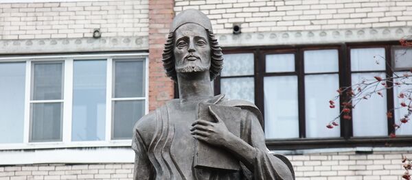 Памятник Шота Руставели в Санкт-Петербурге - Sputnik Грузия