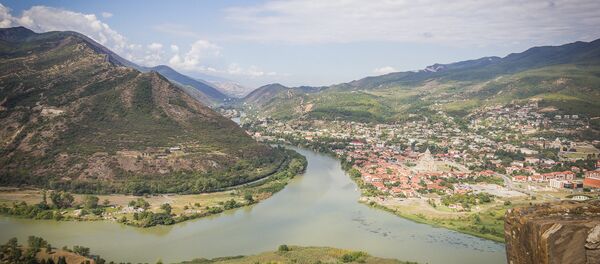 არაგვისა და მტკვრის შეერთება, ხედი მცხეთაზე ჯვრის მონასტრიდან არაგვისა და მტკვრის შეერთება, ხედი მცხეთაზე ჯვრის მონასტრიდან - Sputnik საქართველო