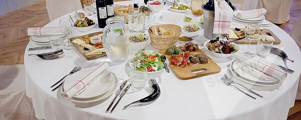 ქართული სადღესასწაულო სუფრა - Sputnik საქართველო