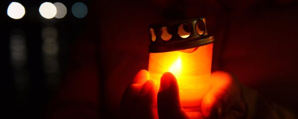 ანთებული სანთელი ანთებული სანთელი - Sputnik საქართველო